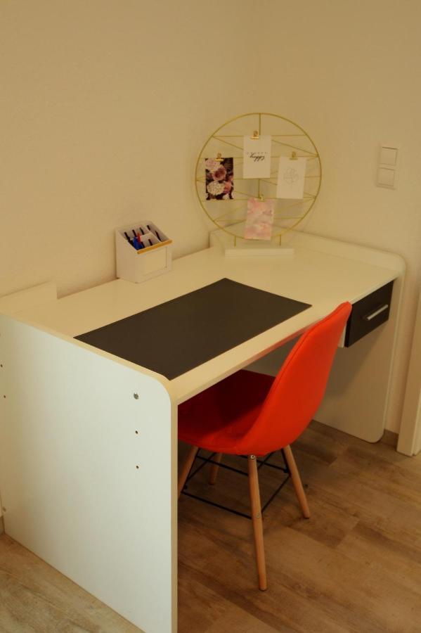 Unique Zentrale Moderne 2 Zimmer Wohnung Nahe Dem Park וילינגן-שוונינגן מראה חיצוני תמונה